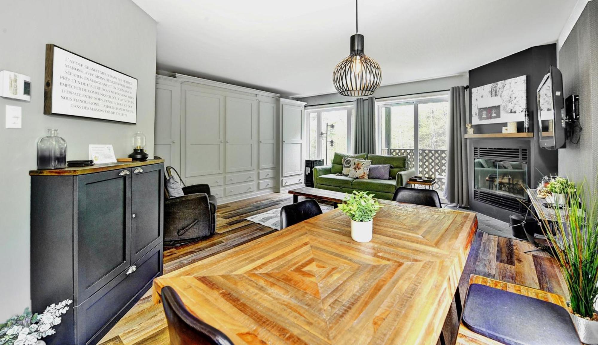35#12 Chemin Du Hameau - Studio Stoneham Bagian luar foto